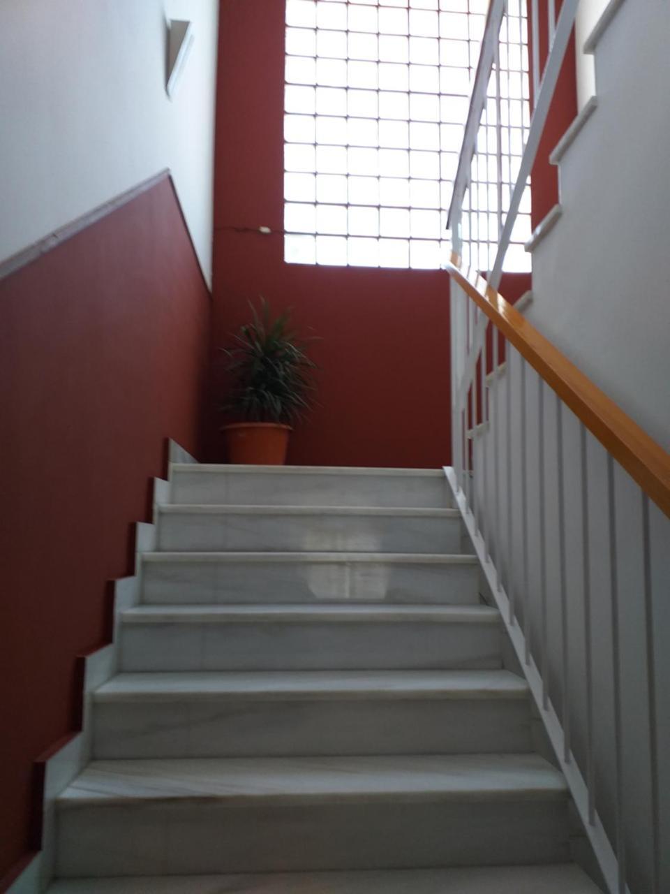 Hostal Monteluna Rociana Exterior foto